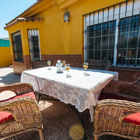 Oasis Naranjos Con Jacuzzi 15 Min Sevilla Holiday home